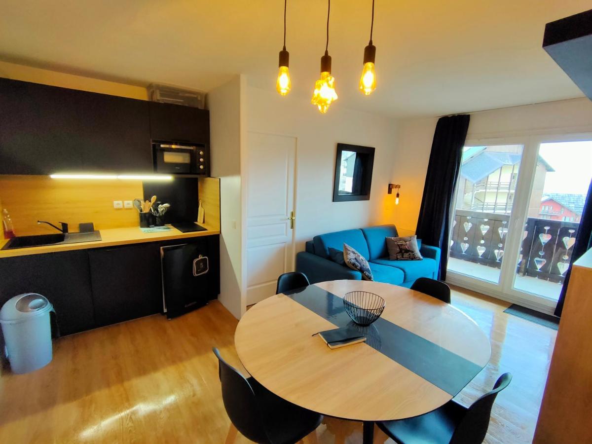 Risoul Appartement 2 Chambres Piscine Balcons De Sirius Dış mekan fotoğraf